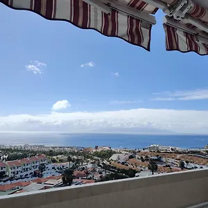 https://new-deluxe-stunned-seaview-2-bed-apt.tenerifehoteles.net